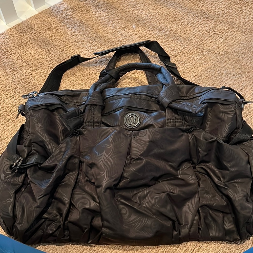 Lululemon Gym/Duffle Bag